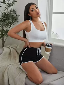 SHEIN EZwear Contrast Binding Drawstring Runner Shorts - Black - View 3