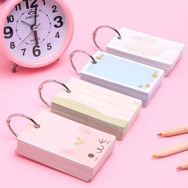 

2pcs Cartoon Graphic Random Ring Memo Pad, Multicolor