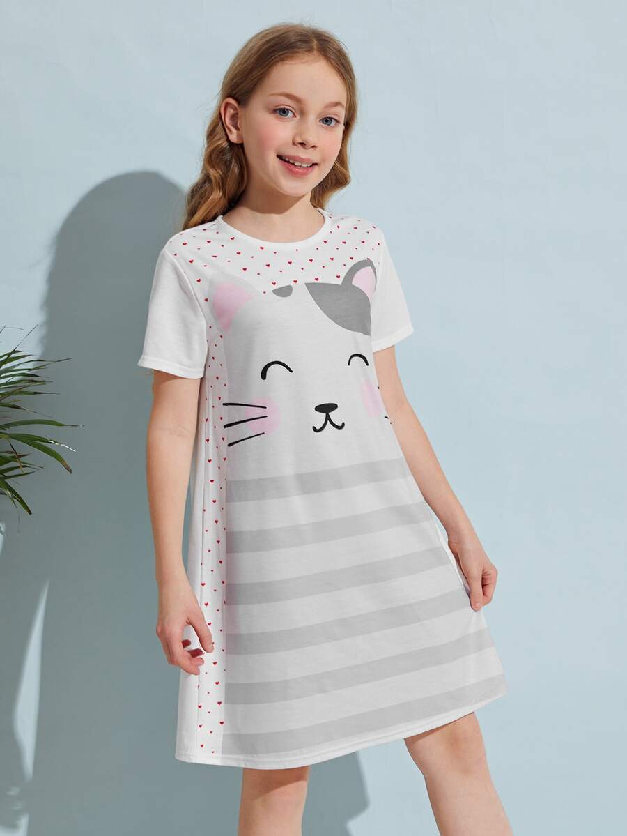 SHEIN 女孩卡通和心形圖案連衣裙 - 彩色 - 查看 1