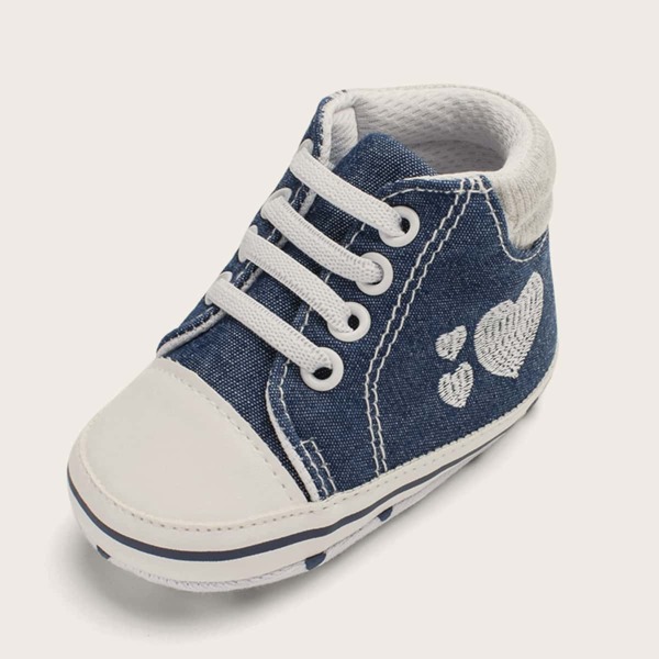 

Baby Girl Heart Graphic Sneakers, Navy blue