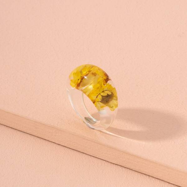

Flower Pressed Resin Ring, Yellow