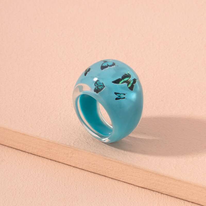 

Butterfly Pattern Resin Ring, Blue