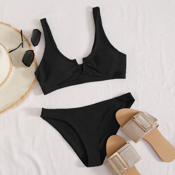 

Solid V Wired Bikini Swimsuit, Black