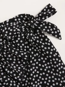 SHEIN Holidaya Ditsy Floral Tie Side Wrap Skirt - Black - View 3