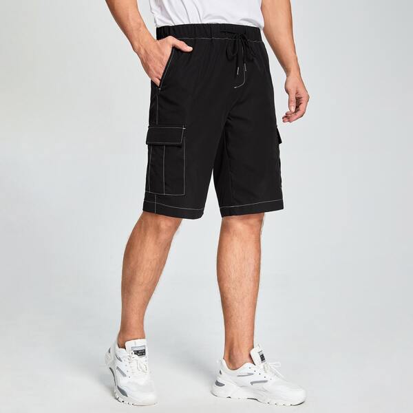 

Men Flap Pocket Drawstring Waist Shorts, Black