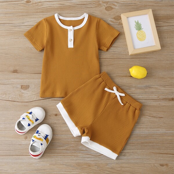 

Baby Girl Ribbed Half Button Tee & Shorts, Brown