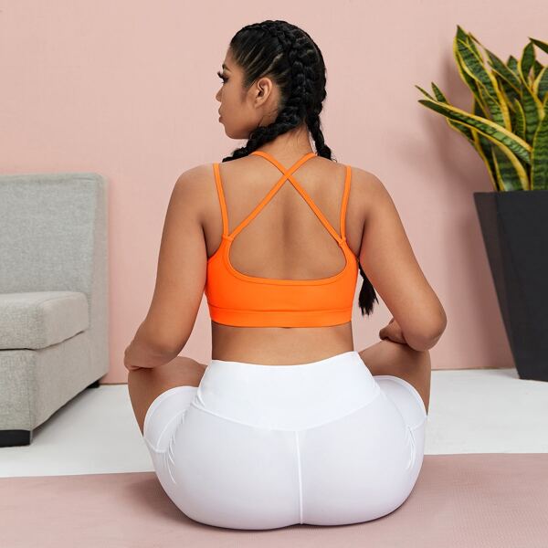 

Plus Crisscross Back Solid Sports Bra, Orange