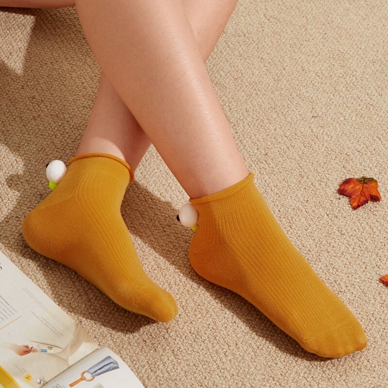 

1pair 3D Eye Decor Ankle Socks, Yellow