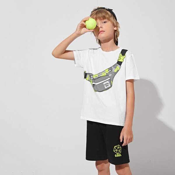 

Boys Bag Print Tee and Letter Graphic Shorts Set, Black and white