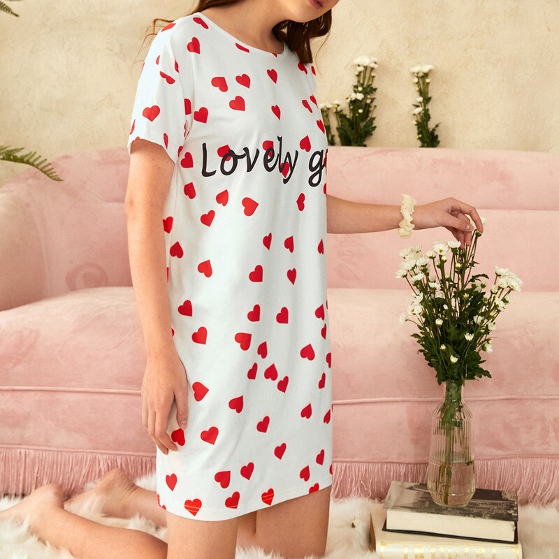 

Letter And Heart Print Night Dress, White