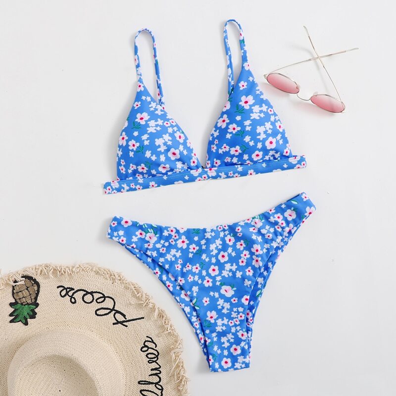 

Ditsy Floral Triangle Bikini Swimsuit, Blue