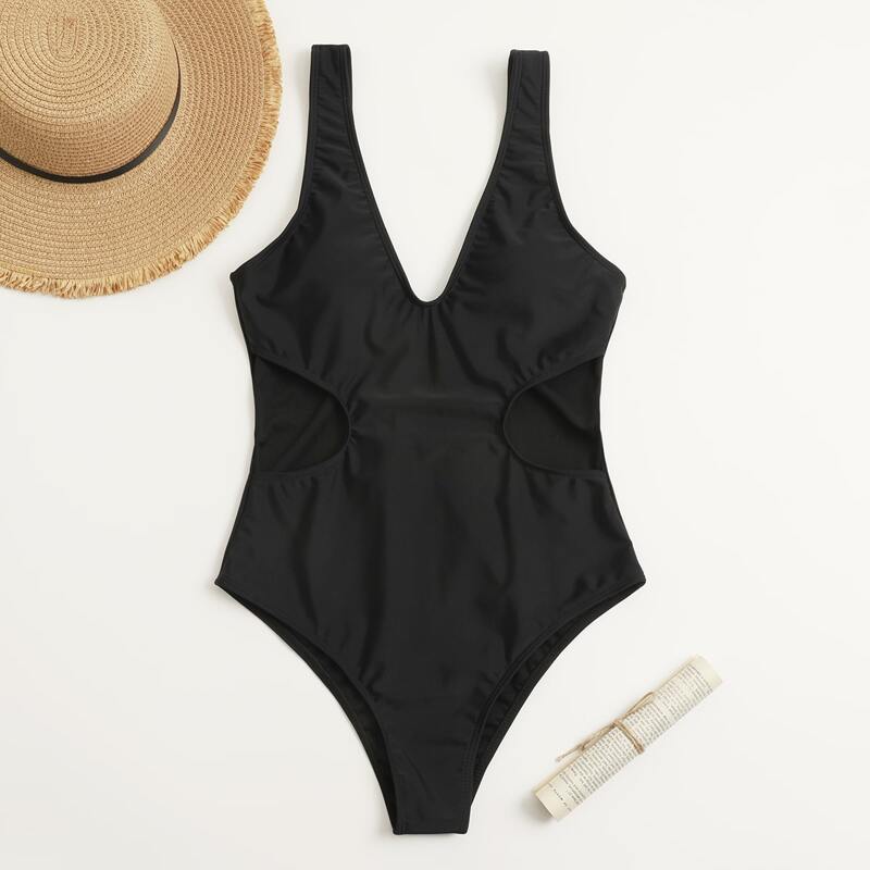 

Cut-out Side One Piece Swimsuit, Black