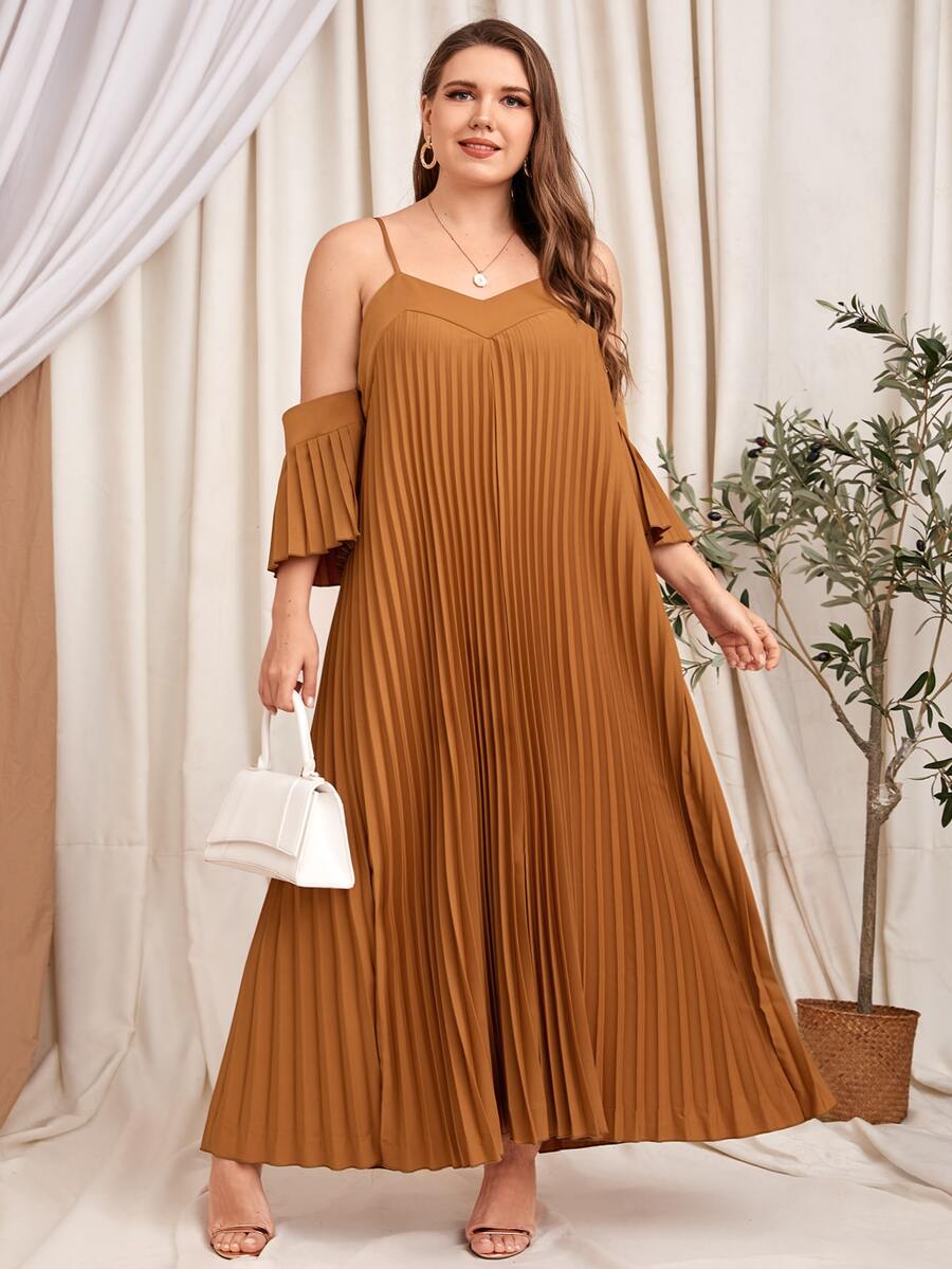 Vestido plisado con hombros descubiertos talla grande - Marrón - Ver 1