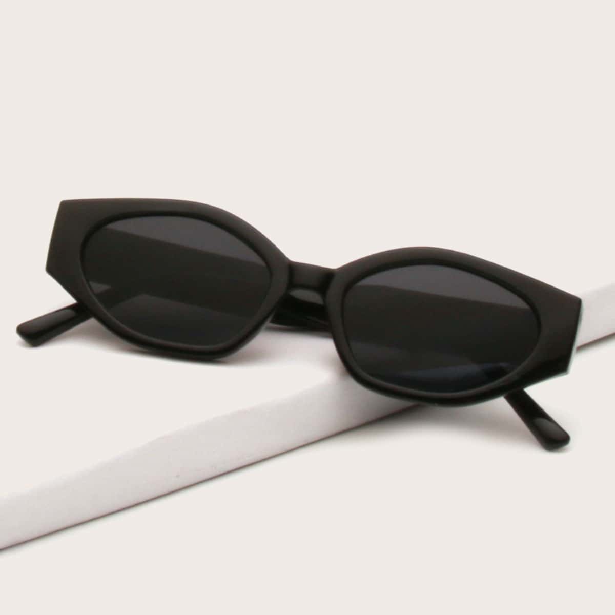 

Acrylic Cat Eye Sunglasses