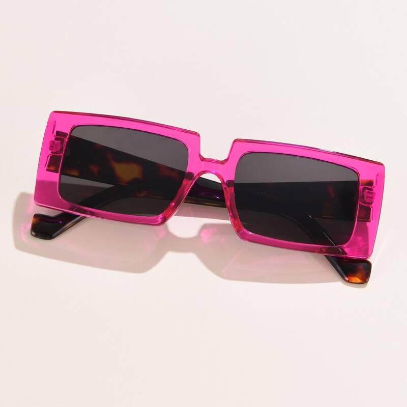 

Square Frame Sunglasses