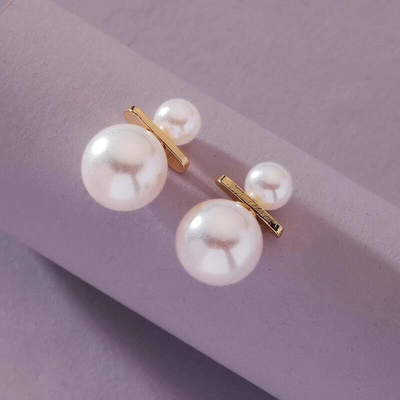 

Faux Pearl Ear Jacket, White