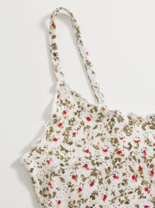 SHEIN Qutie 小碎花木耳邊吊帶上衣