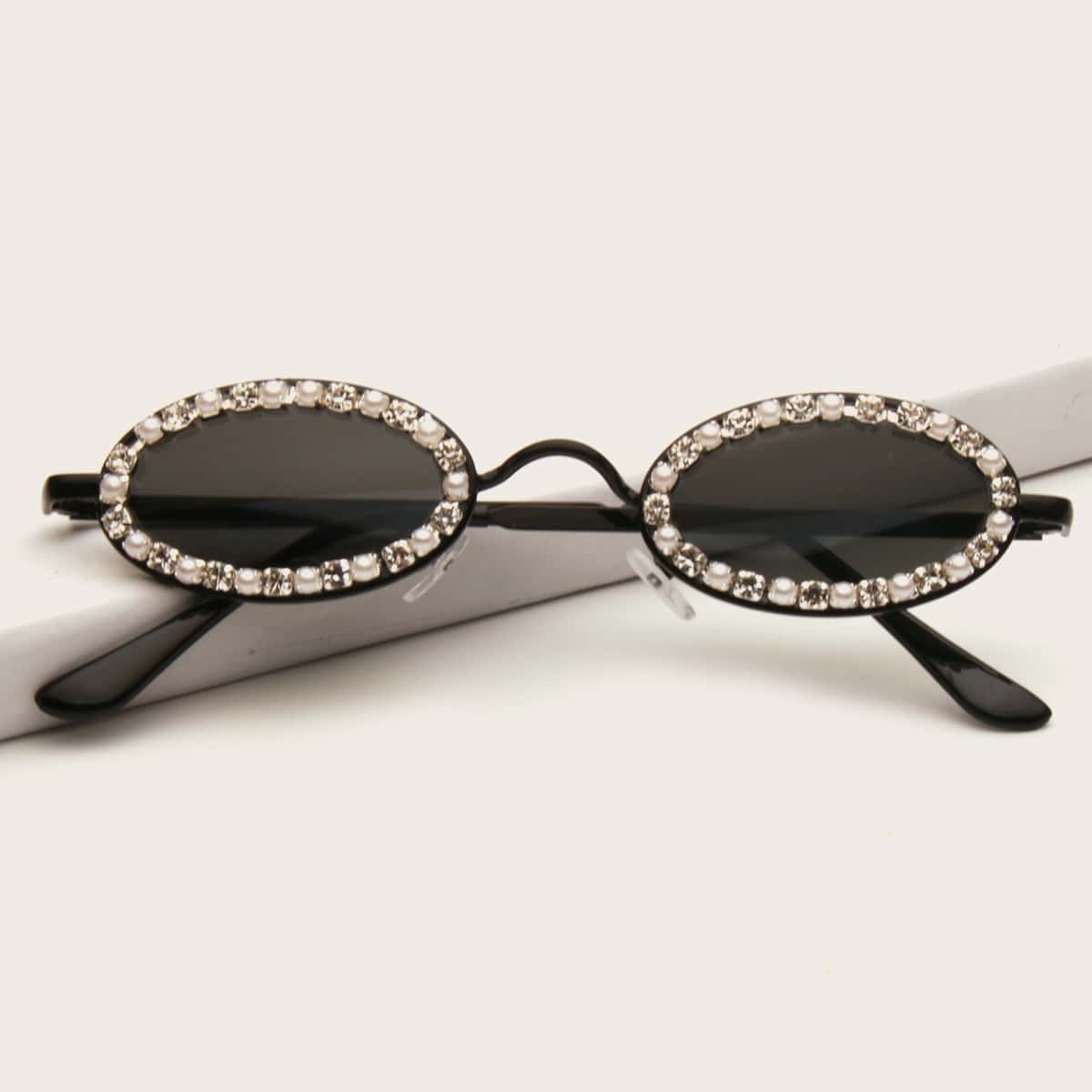 

Rhinestone Decor Oval Metal Frame Sunglasses