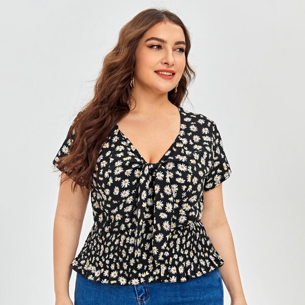 

Plus Allover Floral Print Smock Blouse, Multicolor