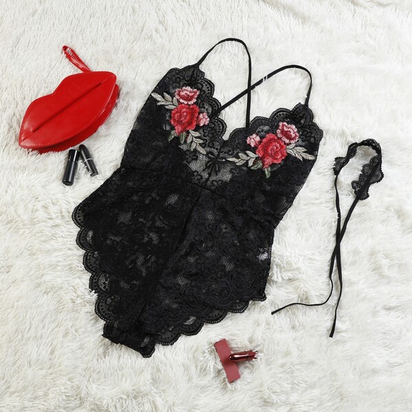 

Plus Embroidery Appliques Lace Teddy Bodysuit & Choker, Black