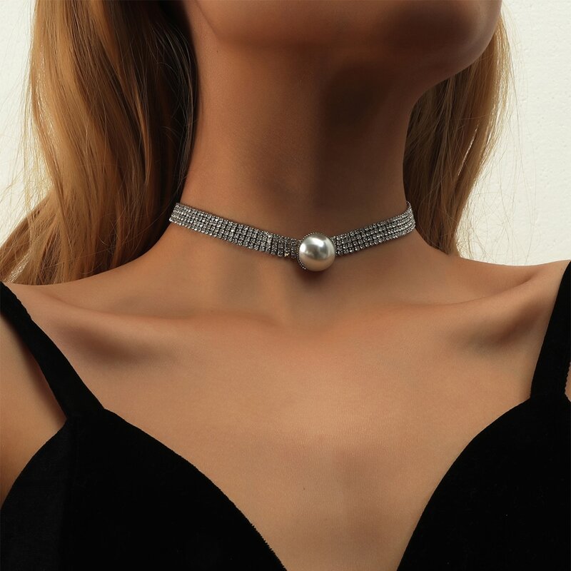 

Faux Pearl Decor Choker, Silver