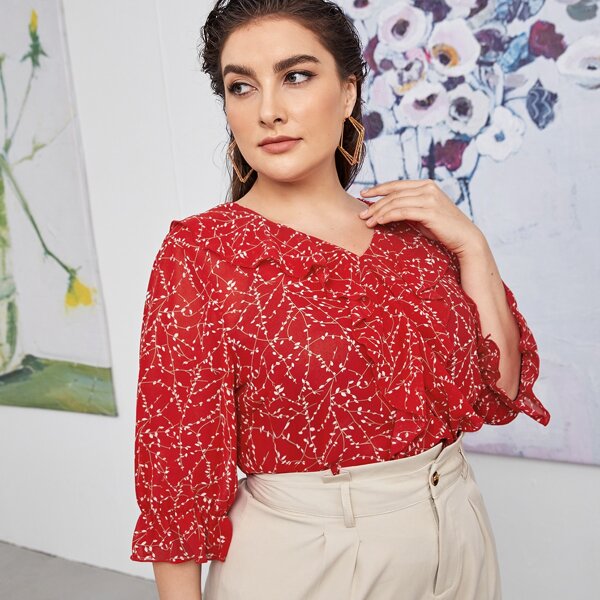 

Plus Allover Plants Print Ruffle Blouse, Red