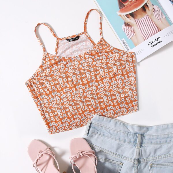 

Plus Ditsy Floral Crop Cami Top, Multicolor
