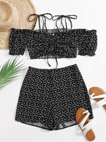 Top corto ribete con fruncido con estampado de corazón de confeti con shorts - Negro - Ver 1