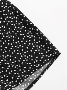 Top corto ribete con fruncido con estampado de corazón de confeti con shorts - Negro - Ver 5