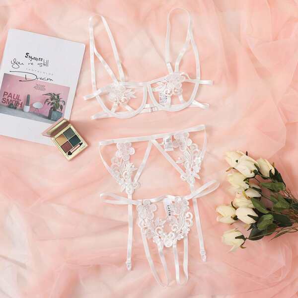 

Appliques Cut-out Underwire Garter Lingerie Set, White