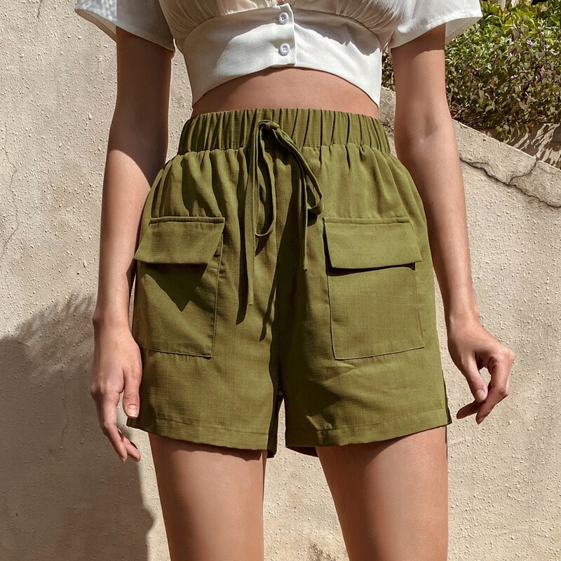 

Flap Pocket Wide Leg Shorts, Olive green