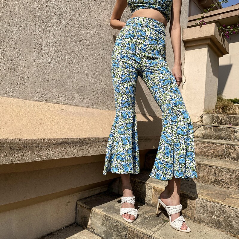 

Allover Floral Flare Leg Pants, Multicolor