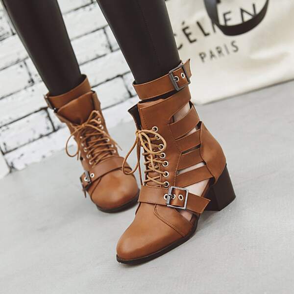 

Buckle Decor Chunky Heeled Boots, Brown