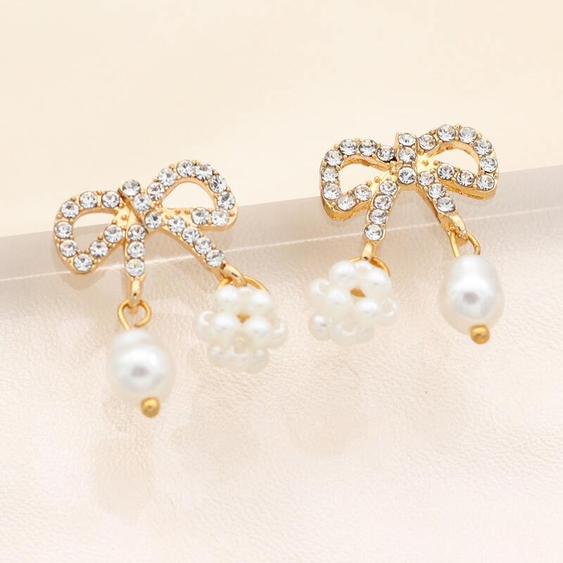 

Rhinestone Bow Stud Earrings, Gold