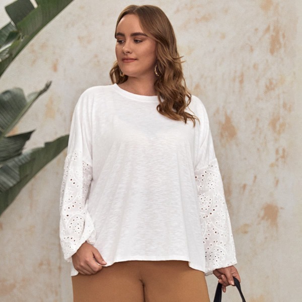 

Plus Contrast Schiffy Drop Shoulder Tee, White