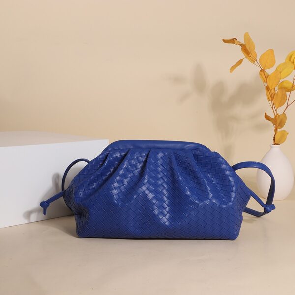 

Woven Pattern Ruched Bag, Blue