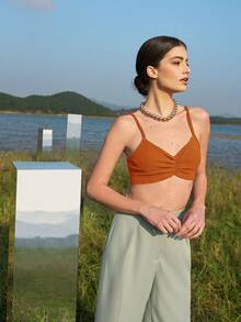 SHEIN Top de tirantes de pecho fruncido - Naranja Quemada - Ver 5