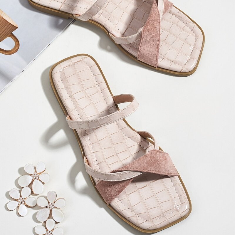 

Twist Slide Sandals, Pink