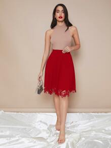 SHEIN Clasi Zipper Side Laser Cut Hem Skirt - Burgundy - View 3