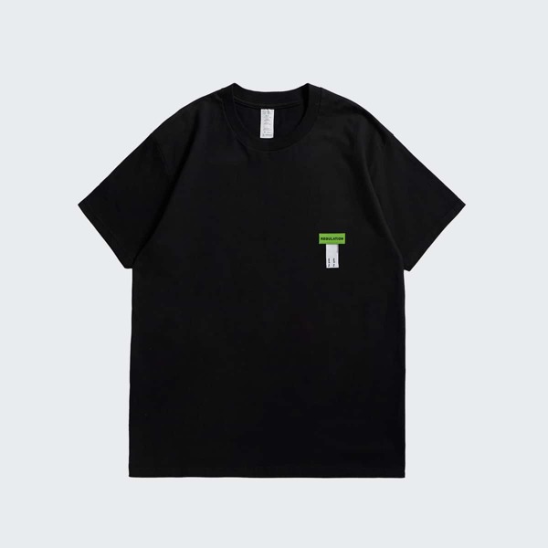 

Men Patched Detail Round Neck Tee, Black