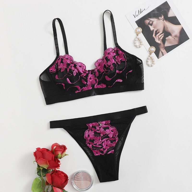 

Embroidered Mesh Underwire Lingerie Set, Black