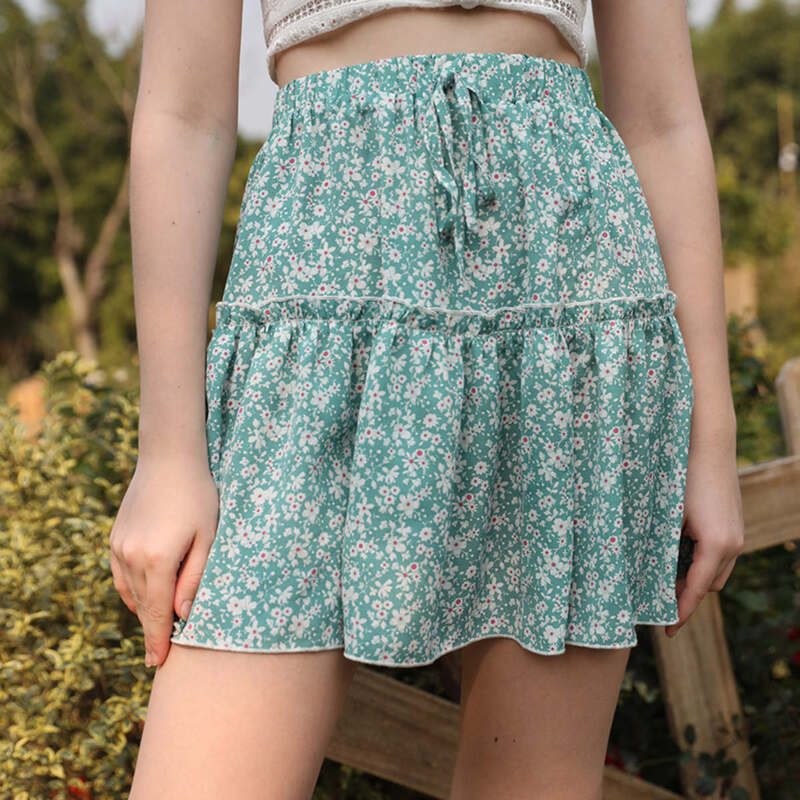 

Ditsy Floral Mini Skirt, Mint green