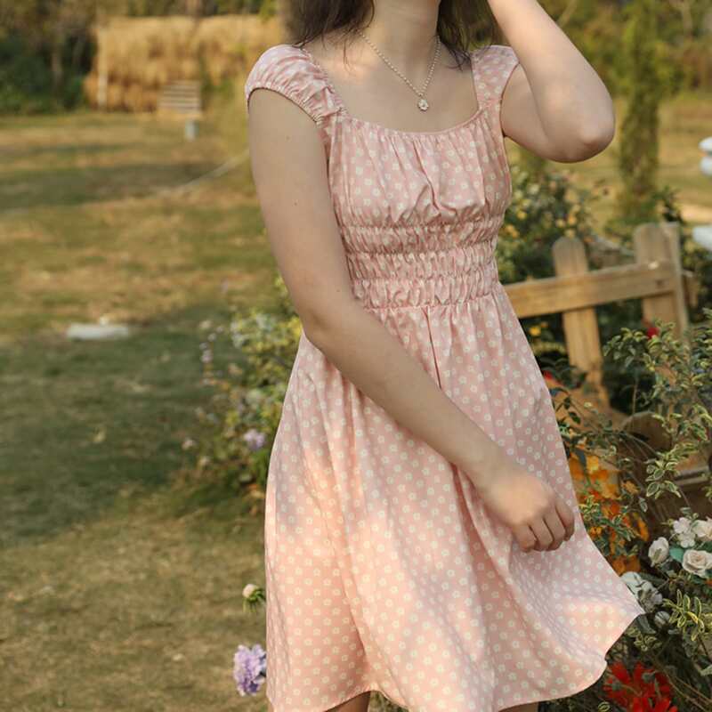 

Ditsy Floral Shirred Dress, Baby pink