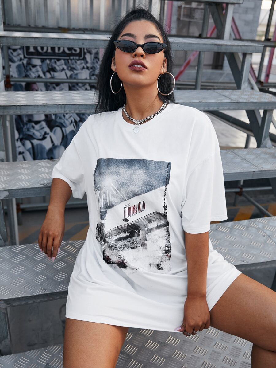 SHEIN Coolane 大碼落肩圖片圖案T恤 - 白色 - 查看 1