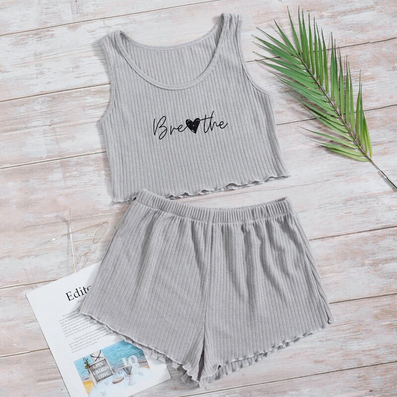 

Letter & Heart Print Lettuce Trim Pajama Set, Light grey