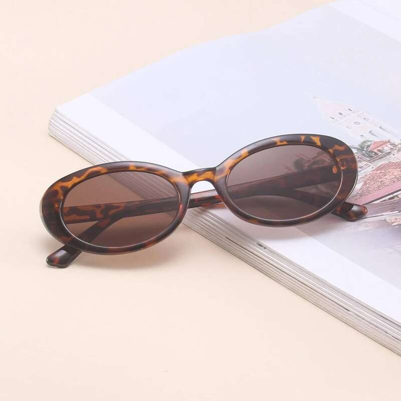 

Tortoiseshell Oval Frame Sunglasses
