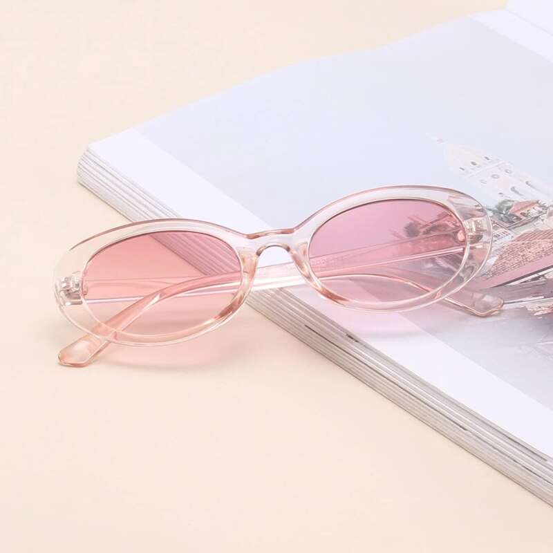 

Oval Frame Sunglasses