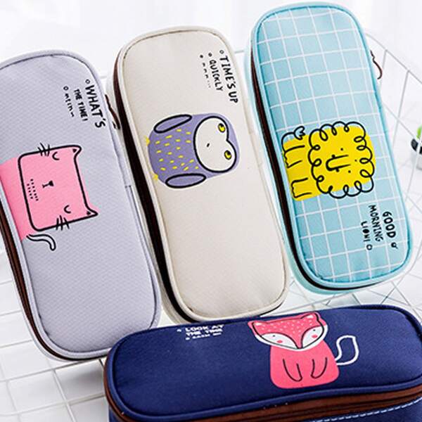 

1pc Cartoon Graphic Random Pencil Bag, Multicolor