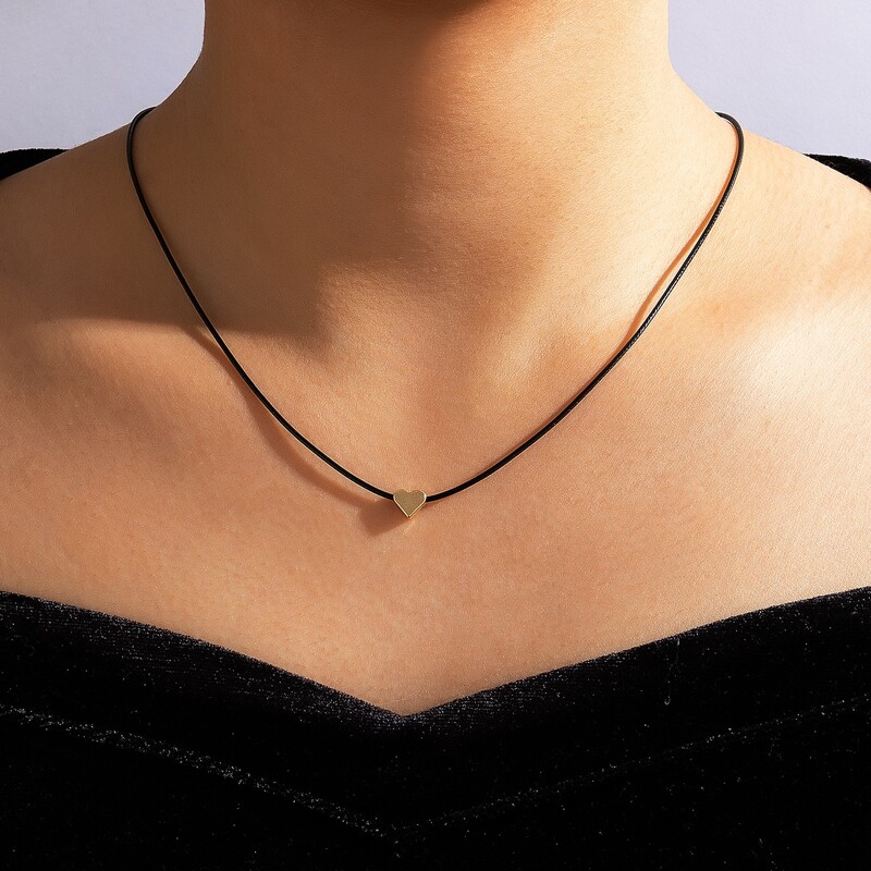 

Heart Rope Necklace, Black