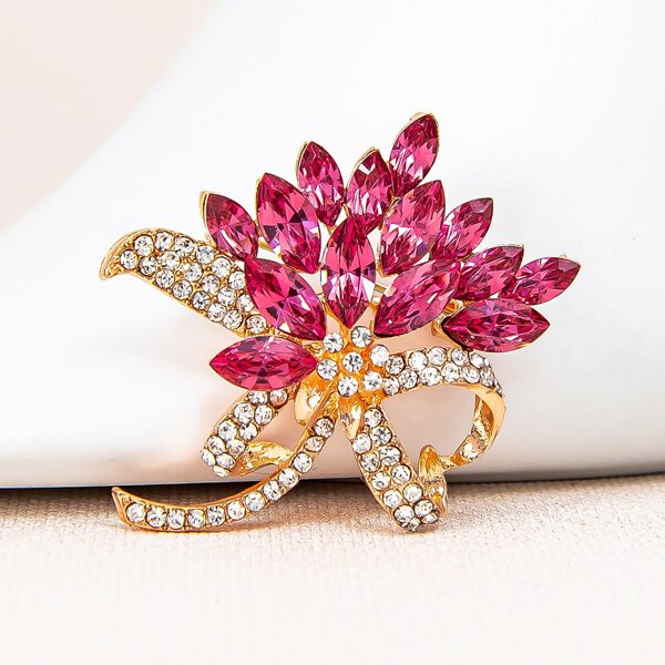 

Rhinestone Decor Brooch, Pink